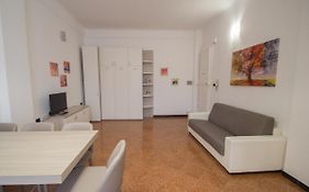 Monolocale nelle mura antiche a 80 mt dal mare